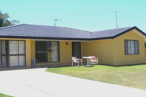 19 Spindle St, Palm Beach, QLD 4221