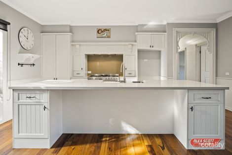Property photo of 5 Manikato Drive Drouin VIC 3818