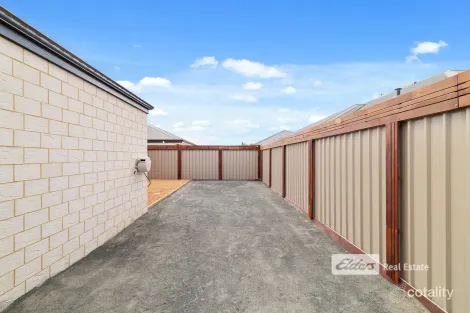 Property photo of 26 Jargoon Approach Dalyellup WA 6230