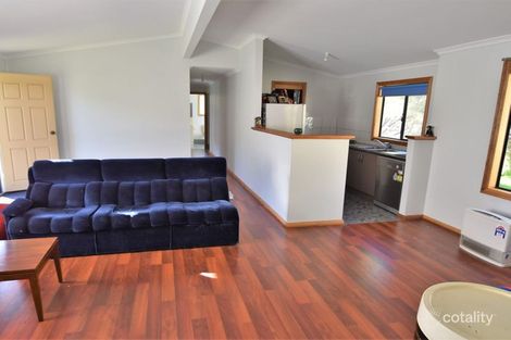 Property photo of 10 Dolphin Avenue Carrickalinga SA 5204