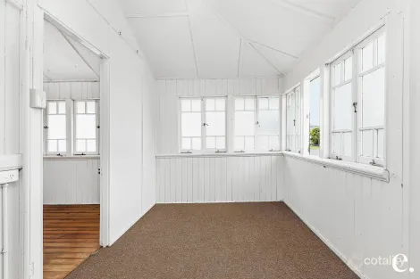 Property photo of 25 Face Street Park Avenue QLD 4701