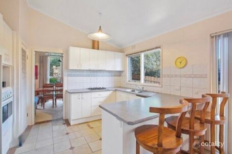 Property photo of 128 Long View Road Croydon South VIC 3136