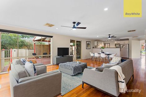 Property photo of 33 Constance Close Lysterfield VIC 3156