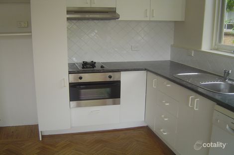 Property photo of 1/76 Mathoura Road Toorak VIC 3142