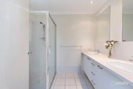 Property photo of 102 Tristania Way Mount Gravatt East QLD 4122