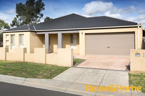 Property photo of 23 Devaney Avenue Lynbrook VIC 3975