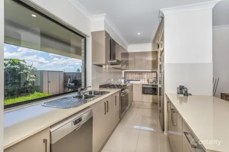 41 Hinton Cres, Mango Hill, QLD 4509