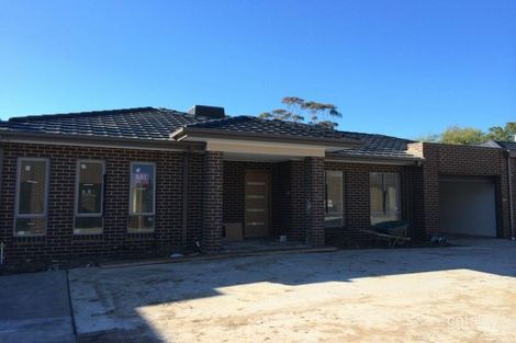 Property photo of 4 Uddin Lane Hampton Park VIC 3976