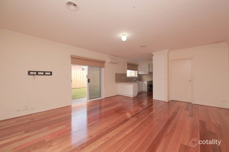 Property photo of 1 Valadero Court Mill Park VIC 3082