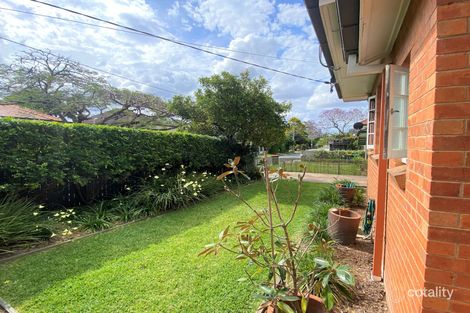 Property photo of 38 Newcastle Street Fairfield QLD 4103