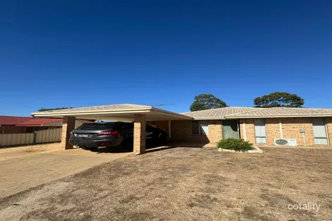 14 Robins Rise, Stratton, WA 6056