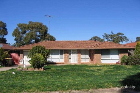 27 Greengate Rd, St Helens Park, NSW 2560