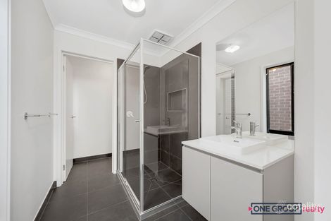 Property photo of 4 Annello Way Wollert VIC 3750