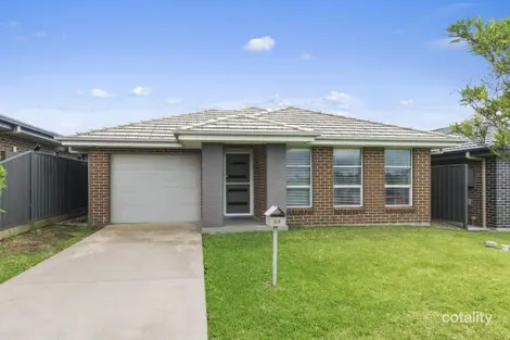 54 Stockyard Cres, Horsley, NSW 2530