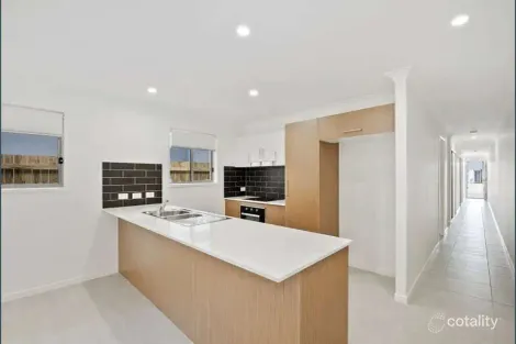 Property photo of 1/71 Jones Street Rothwell QLD 4022