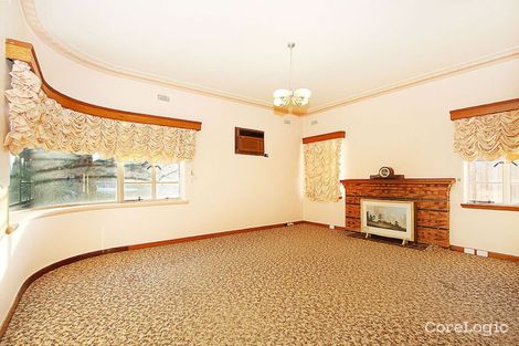 Property photo of 28 Mendip Road Reservoir VIC 3073