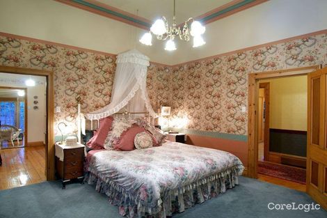 Property photo of 2 Alma Road Camberwell VIC 3124