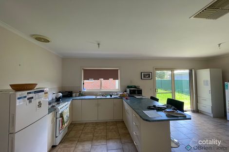 Property photo of 2/4 Bank Street Wangaratta VIC 3677