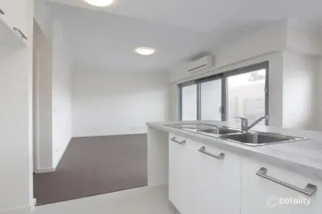 102/7 Streatham St, Beckenham, WA 6107