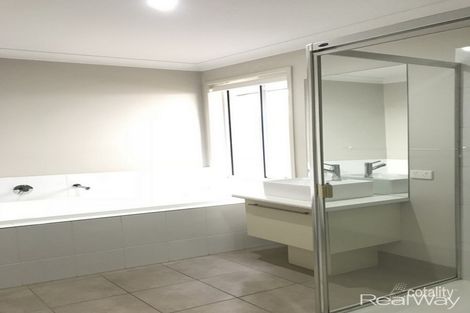 Property photo of 16 Pademelon Circuit North Lakes QLD 4509