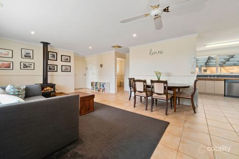 Property photo of 1 Benjamin Court Somerville VIC 3912