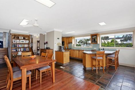 Property photo of 198 Ocean Street Narrabeen NSW 2101