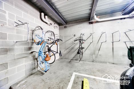 Property photo of 102/591-593 Elizabeth Street Melbourne VIC 3000
