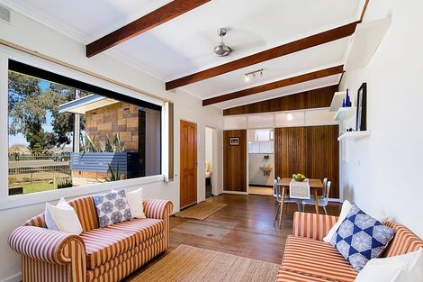 285 Victoria Rd, Largs North, SA 5016