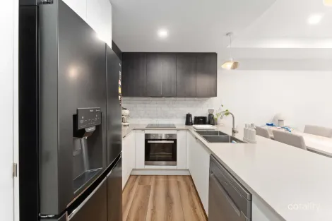 Property photo of 72/30 Careel Close Helensvale QLD 4212