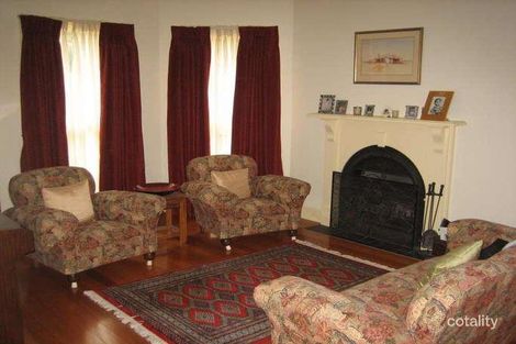 Property photo of 18 Bateman Street Hampton VIC 3188