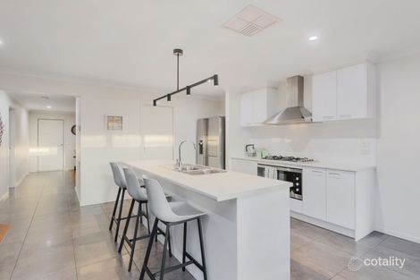 Property photo of 14 Cumberland Terrace Strathfieldsaye VIC 3551