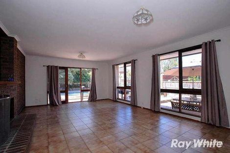 Property photo of 12 Tanderra Crescent Wantirna VIC 3152