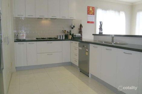 Property photo of 6 Soleil Place Narre Warren South VIC 3805