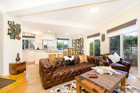 2d Boronia St, Innaloo, WA 6018