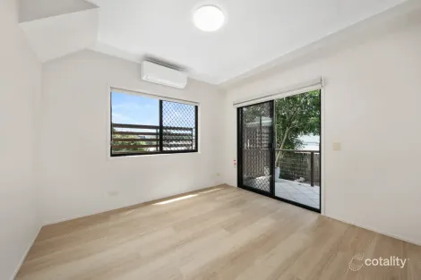 Property photo of 5/15 Dorchester Street South Brisbane QLD 4101