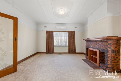 Property photo of 17 Dixon Avenue Werribee VIC 3030