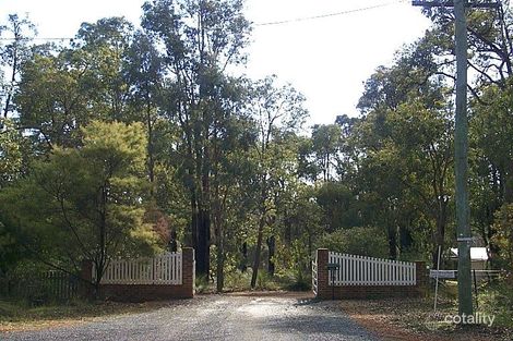 Property photo of 48 Hollett Road Stoneville WA 6081
