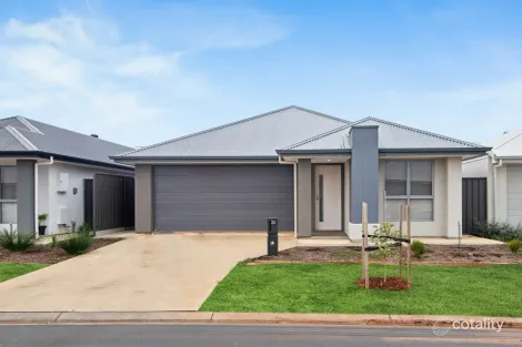 Property photo of 26 Knight Court Munno Para Downs SA 5115