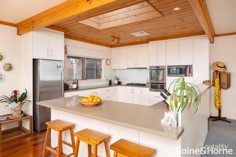 Property photo of 37 Amaroo Street Kooringal NSW 2650