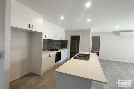 Property photo of 12 Norwich Crescent Pallara QLD 4110