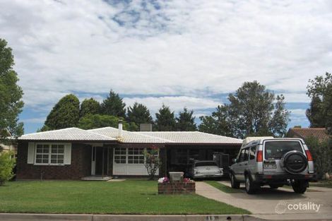 19 Robertson Cres, Redwood Park, SA 5097