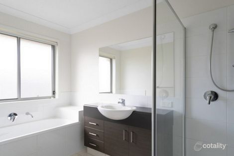 Property photo of 2 Alyssum Way Bakers Creek QLD 4740