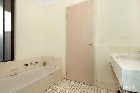 Property photo of 6 Grid Court Beldon WA 6027
