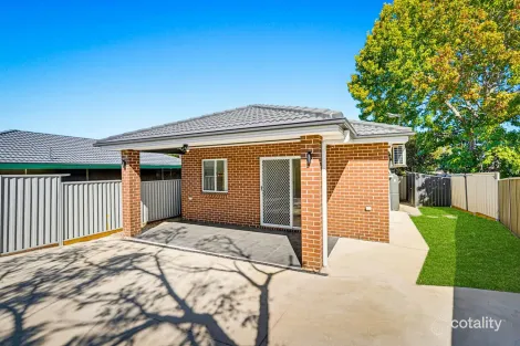 15a Bickley Rd, South Penrith, NSW 2750