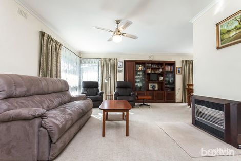 Property photo of 3 Fassifern Court Hamlyn Heights VIC 3215