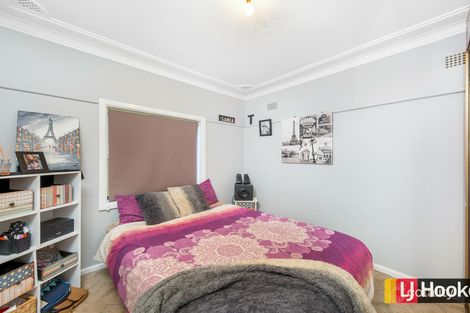 Property photo of 23 Durham Street Minto NSW 2566