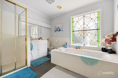 Property photo of 24 Banool Avenue Kilmore VIC 3764