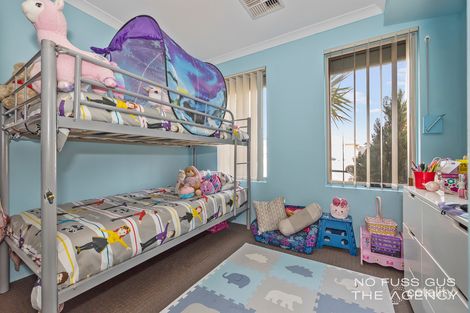 Property photo of 32 Leschenault Loop Banksia Grove WA 6031