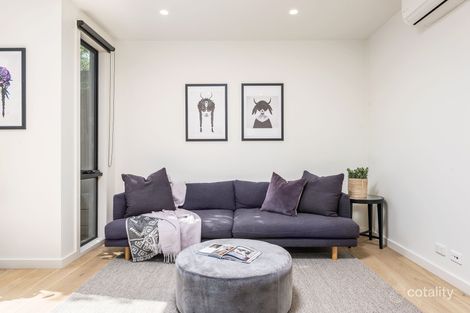 Property photo of 2/8 Railway Crescent Bentleigh VIC 3204