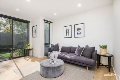 Property photo of 2/8 Railway Crescent Bentleigh VIC 3204